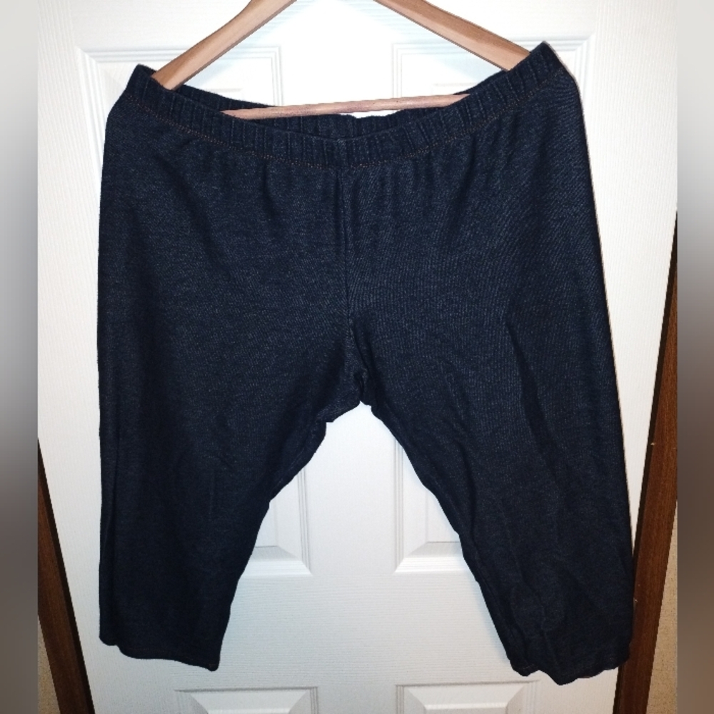 XXL NO BO Capri Jean Style Legging
